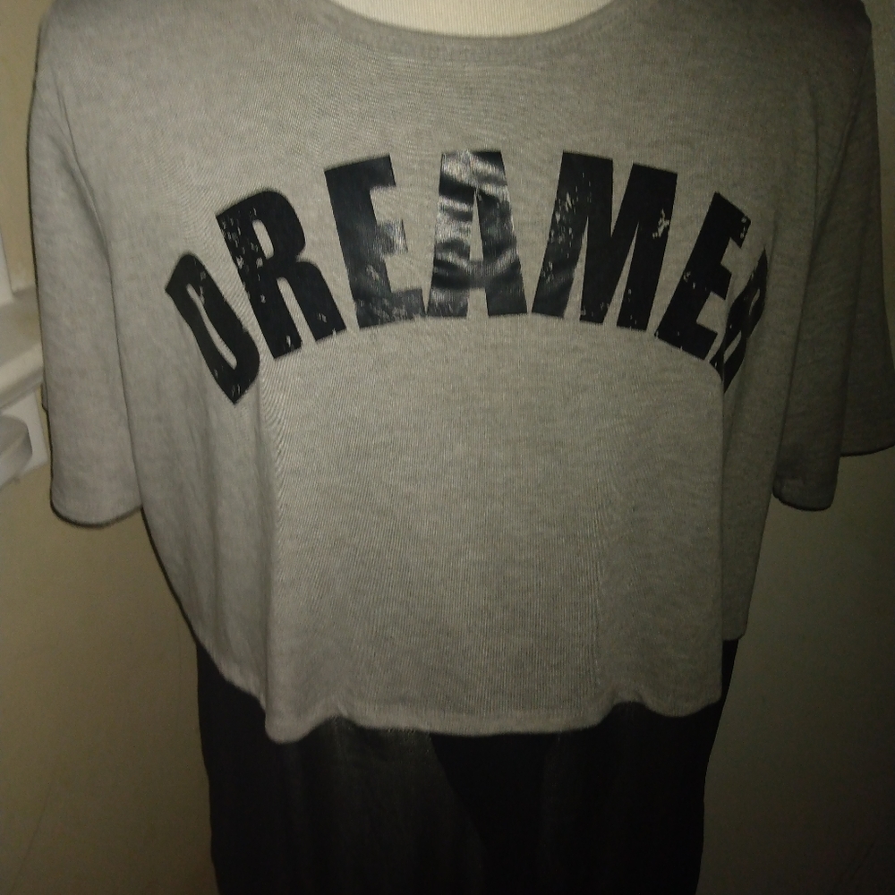 Topia "Dreamer" Graphic Top Size 3X